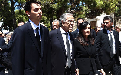 Σπαραγμός για τη Λένα Σαμαρά: Συγκλονιστικός αποχαιρετισμός από τον Αντώνη Σαμαρά