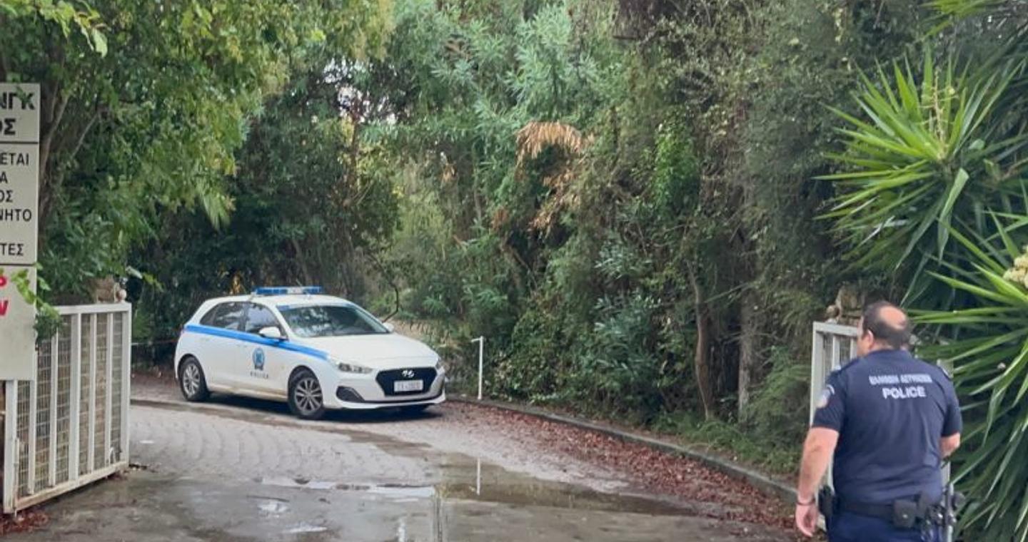 Συνεχίζονται οι έρευνες για το διπλό φονικό στη Φοινικούντα – Αύριο ανοίγει η διαθήκη του 68χρονου θύματος