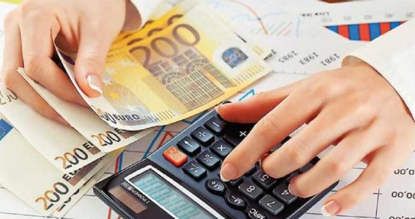Αλλαγές στα τεκμήρια διαβίωσης μετά από 20 χρόνια: «Κούρεμα» έως 35% για κατοικίες, 73% για οχήματα και 30% για σκάφη αναψυχής