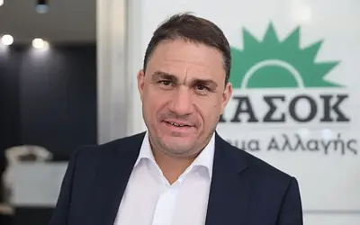 Καθημερινότητα: Σκληρή κριτική Τσουκαλά για ακρίβεια και ανθεκτικότητα