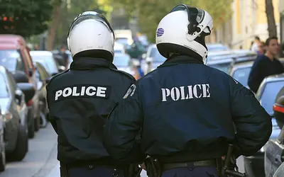 Πάτρα: Γονείς εγκατέλειψαν τον αυτιστικό γιο τους – Αναζητούνται!