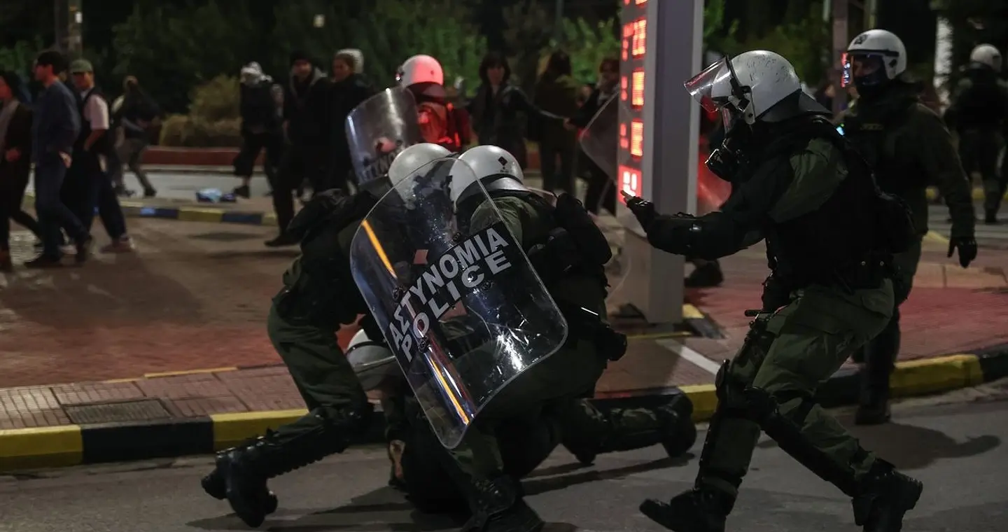 Όργιο αστυνομικής βίας στην πορεία για την Παλαιστίνη – Τα βίντεο της ντροπής