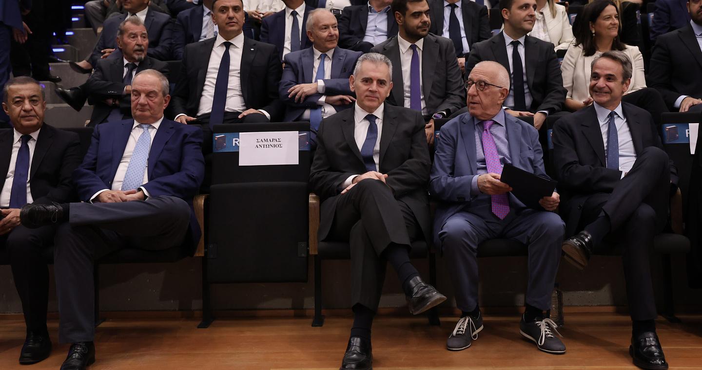 Απών ο Αντώνης Σαμαράς από την παρουσίαση του βιβλίου του Ευριπίδη Στυλιανίδη
