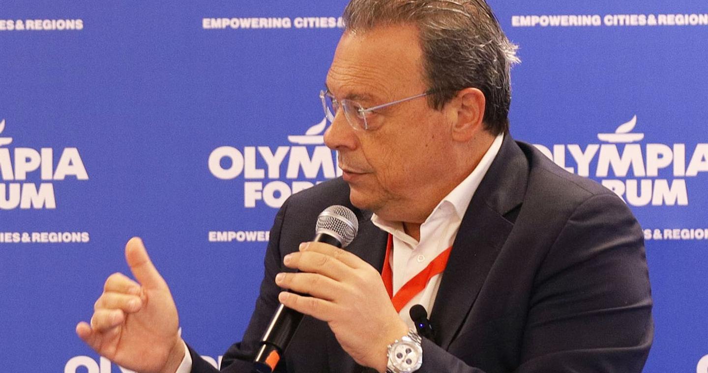 Πρώτα πυρά εναντίον του Τσίπρα