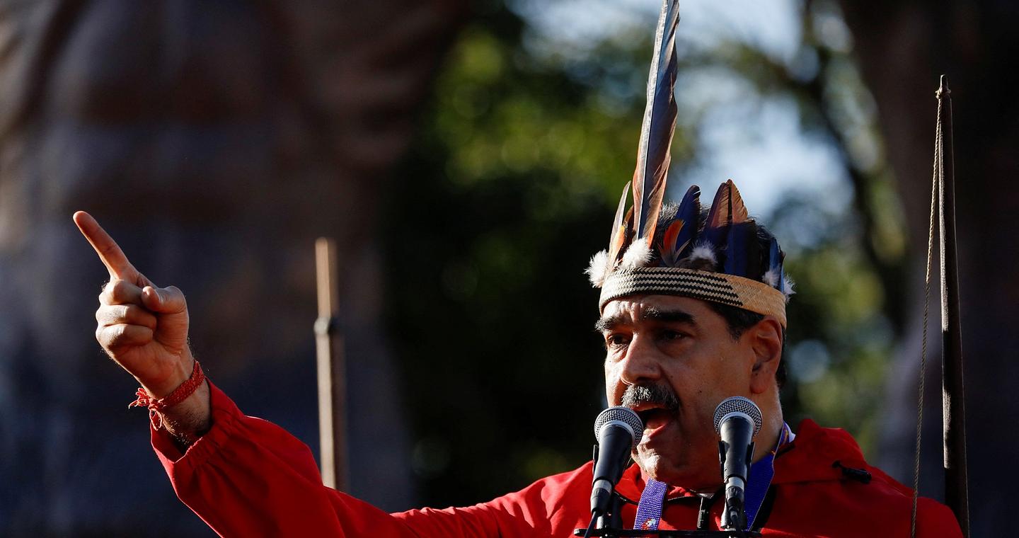 Βενεζουέλα: Ο Μαδούρο χαρακτηρίζει «δαιμονική μάγισσα» τη Μαρία Ματσάδο, που μόλις πήρε Νόμπελ Ειρήνης