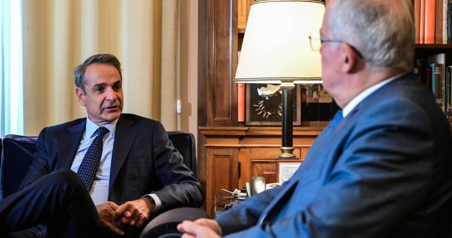 Κ. Μητσοτάκης σε Κ. Τασούλα για τον Άγνωστο Στρατιώτη: Επαναστατική γυμναστική από την αντιπολίτευση – Έχει συμβολικό βάρος, να διαφυλάξουμε τον χαρακτήρα του μνημείου