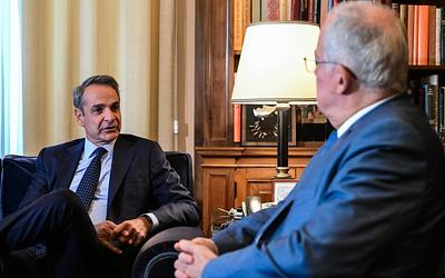 Μητσοτάκης για Άγνωστο Στρατιώτη: «Συμβολικό βάρος που πρέπει να διαφυλάξουμε»