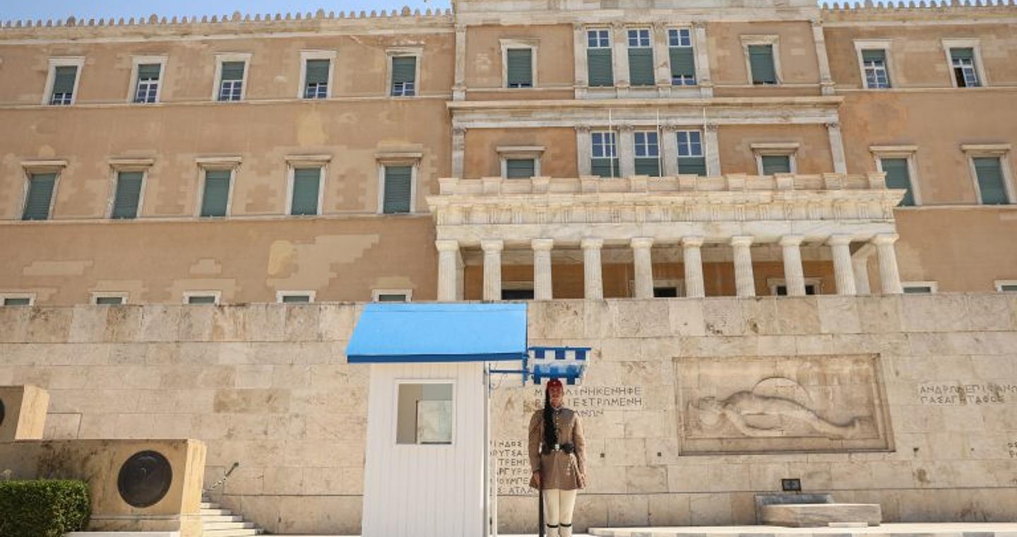Τι συμβαίνει με τα Μνημεία του Αγνώστου Στρατιώτη σε όλο τον κόσμο