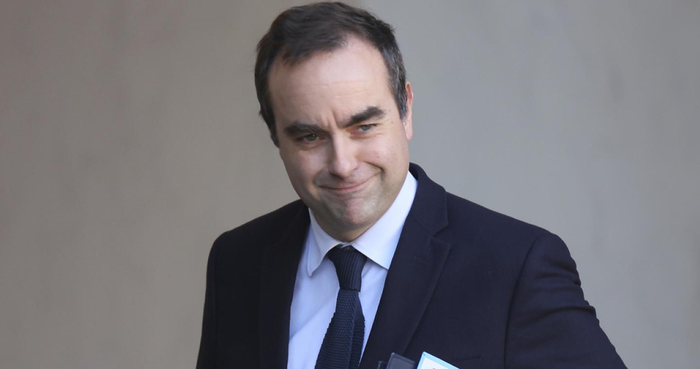 Γαλλία - προϋπολογισμός: Μείωση των δαπανών κατά 31 δισ. ευρώ, στόχος για έλλειμμα στο 4,7%