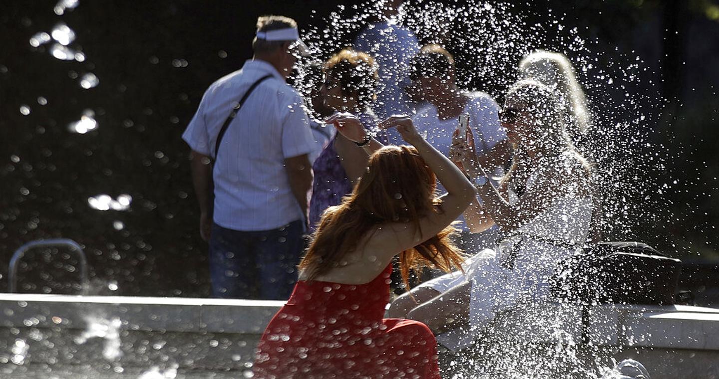 Καύσωνας στη Γαλλία: «Εξαιρετικά επίπεδα» ζέστης στα νοτιοδυτικά