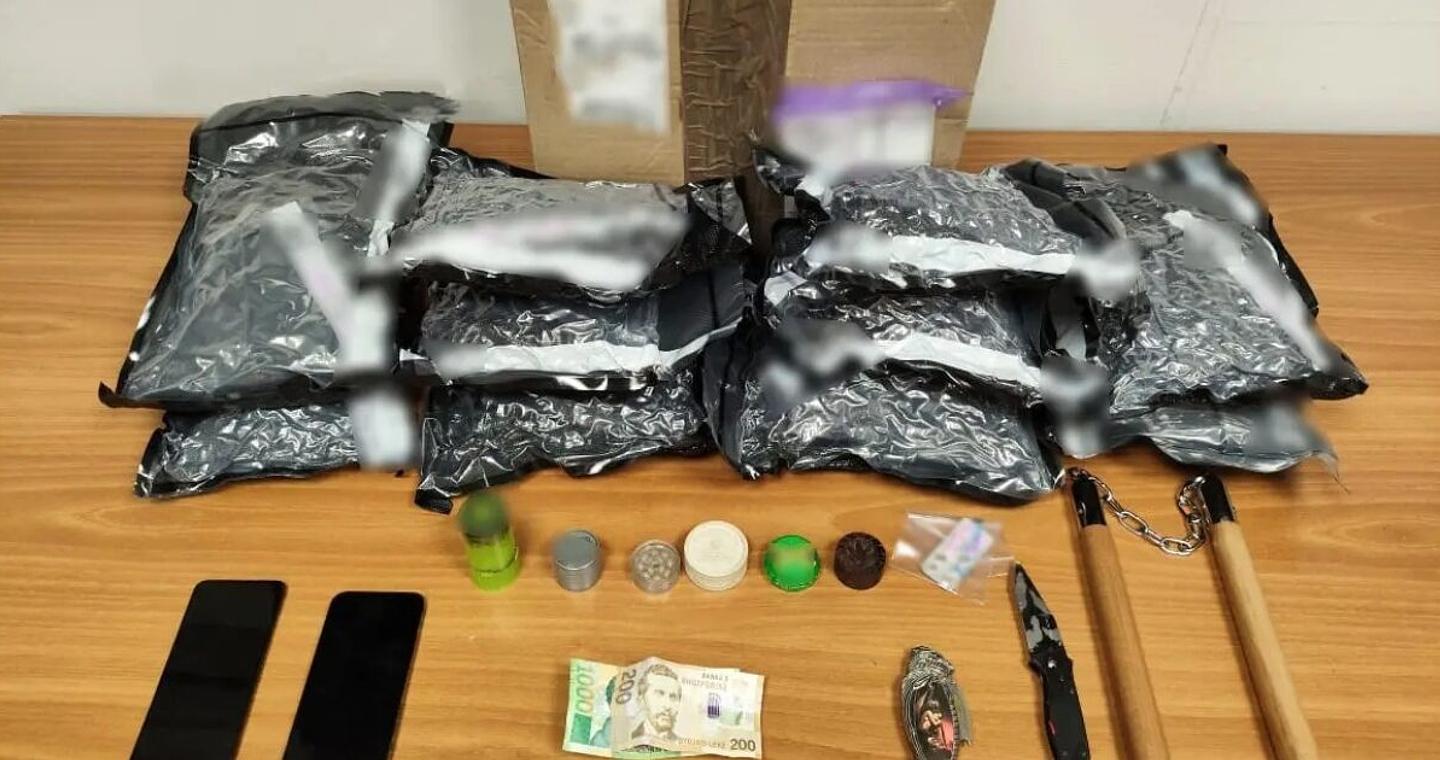 Συνελήφθη 25χρονος για εισαγωγή κάνναβης στην Ελλάδα μέσω courier - Αναζητείται ο τράπερ συνεργός του