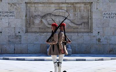 Άγνωστος Στρατιώτης: Αυστηρότερες ποινές για βανδαλισμούς, τι αλλάζει;