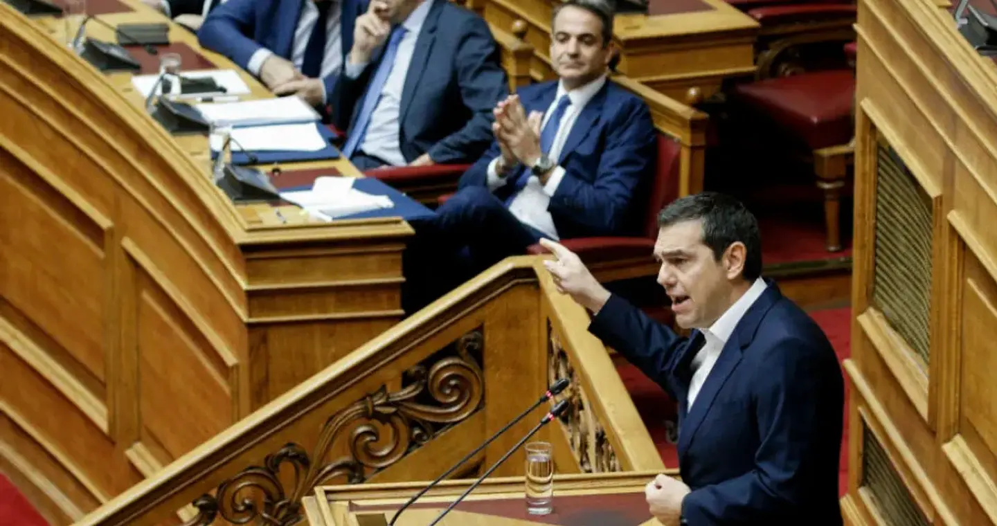Ο Κυρ. Μητσοτάκης «επανέφερε» στη Βουλή τον Αλ. Τσίπρα