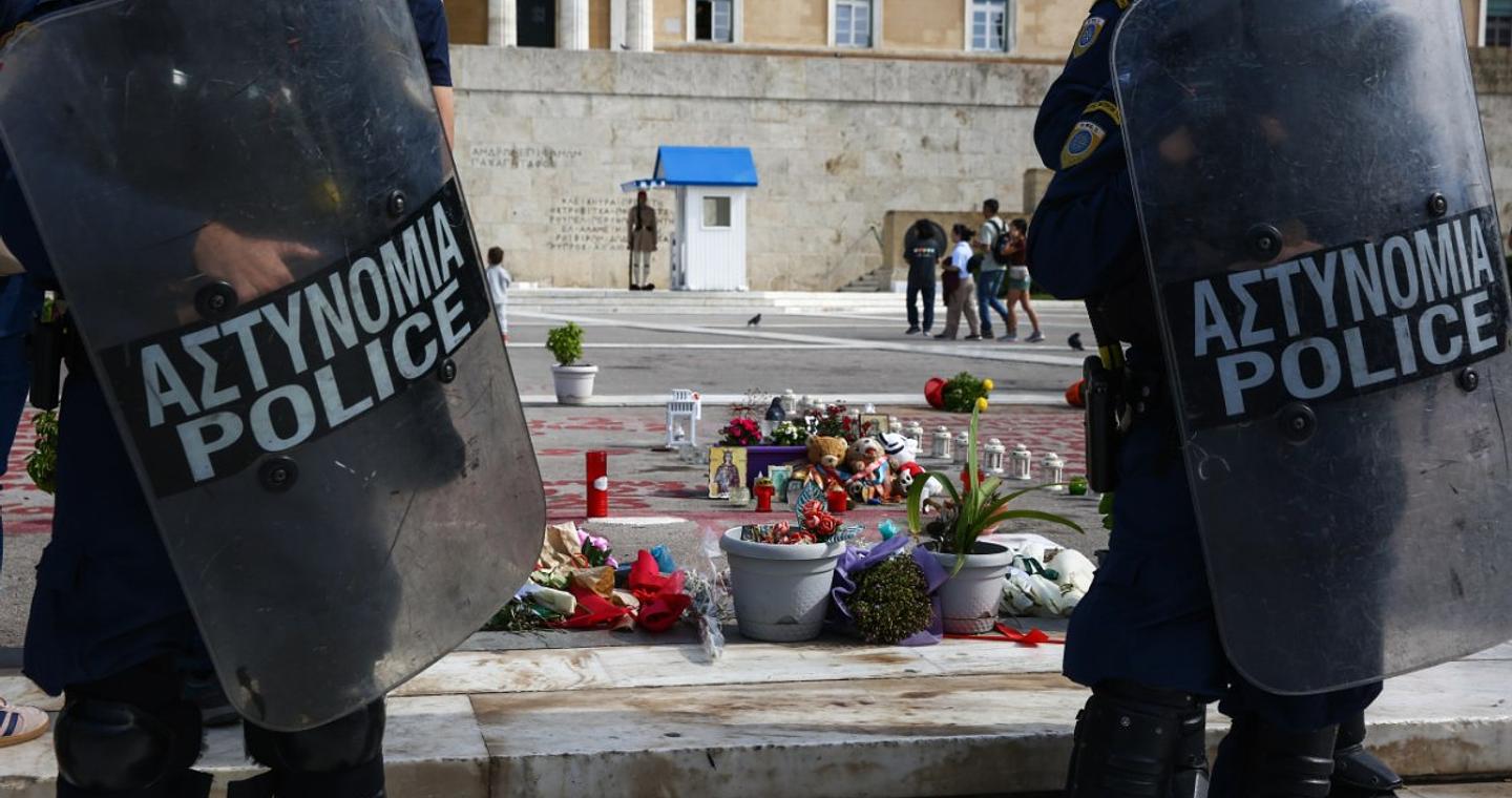 Μνημείο Άγνωστου Στρατιώτη: Πρόβα απαγόρευσης διαδηλώσεων κόντρα στη λαϊκή βούληση