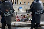 Μνημείο Αγνώστου: Θύελλα αντιδράσεων για τον νέο νόμο περί διαδηλώσεων