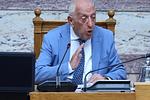 Κακλαμάνης: Έτσι πρέπει να στεκόμαστε στο βήμα της Βουλής – Ηχηρό μήνυμα