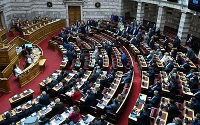 Ένταση στη Βουλή: Αποχωρεί ο ΣΥΡΙΖΑ από την ψηφοφορία για το εργασιακό!