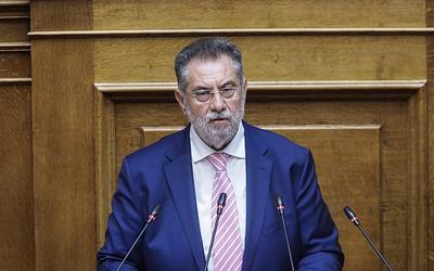 Άνδρέας Παναγιωτόπουλος: Αντιδράσεις για δήλωση περί "τριτοκοσμικών ψημένων στον ήλιο"