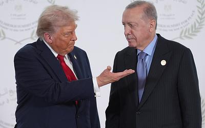 Γάζα: Τι συμβαίνει με την είσοδο τουρκικών συνεργείων διάσωσης;