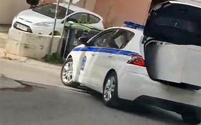 Έρευνα για περιπολικό που μετέφερε ψυγείο: Σάλος στο TikTok!