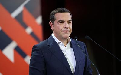 Τι κρύβει το βιβλίο Τσίπρα; Αναταράξεις και σενάρια στην πολιτική σκηνή!