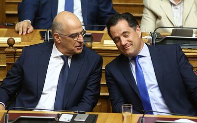 Άδωνις για Άγνωστο Στρατιώτη: «Δεν ιδιοποιείται ένα εθνικό σύμβολο»