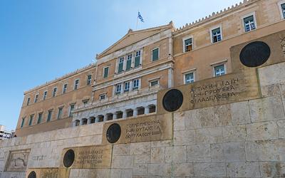 Δημοσκόπηση: Τσίπρας, Σαμαράς, Καρυστιανού – Πόσο δυνατά είναι τα κόμματά τους;