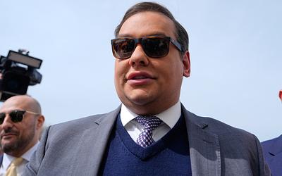 Χαμός στην Αμερική: Ο Τραμπ αποφυλακίζει τον Τζορτζ Σάντος!