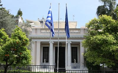 Άγνωστος Στρατιώτης: Κόντρα Δήμου Αθηναίων-Κυβέρνησης για την καθαριότητα!