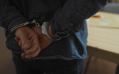 Κορωπί: Σοβαρή κατηγορία για τον 50χρονο που ξυλοκόπησε τη σύζυγό του