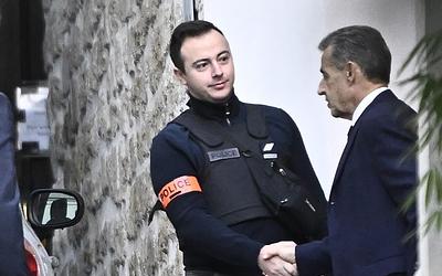 Στη φυλακή ο Σαρκοζί: Οι πρώτες ώρες και η αίτηση αποφυλάκισης