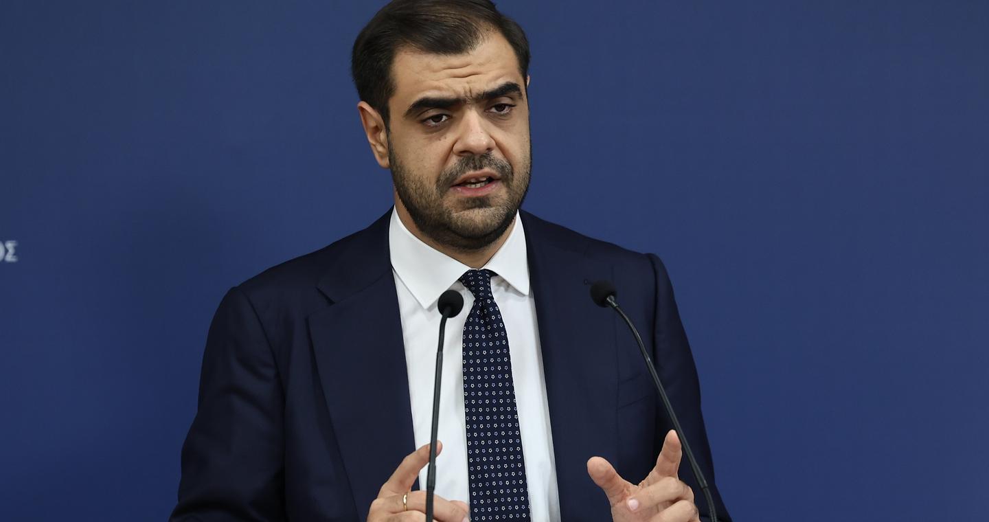 Μαρινάκης: Δεν υπάρχει κανένα πολιτικό ζήτημα μεταξύ του πρωθυπουργού και κανενός υπουργού
