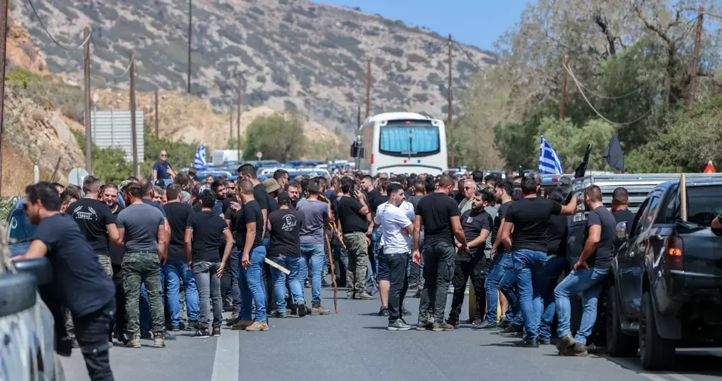 Ξεχειλίζει η οργή - Στον δρόμο των κινητοποιήσεων οι Κρητικοί αγρότες