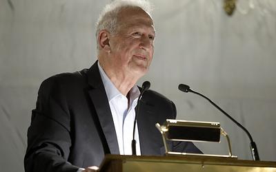 Ανασύνταξη στο ΠΑΣΟΚ: Νέες κινήσεις Ανδρουλάκη και η «απειλή» Τσίπρα