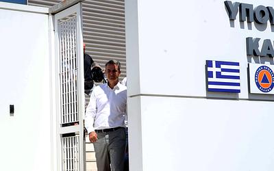 Φωτιές σε Αχαΐα, Χίο, Πρέβεζα: Επιστροφή Μητσοτάκη και κυβερνητικός συναγερμός