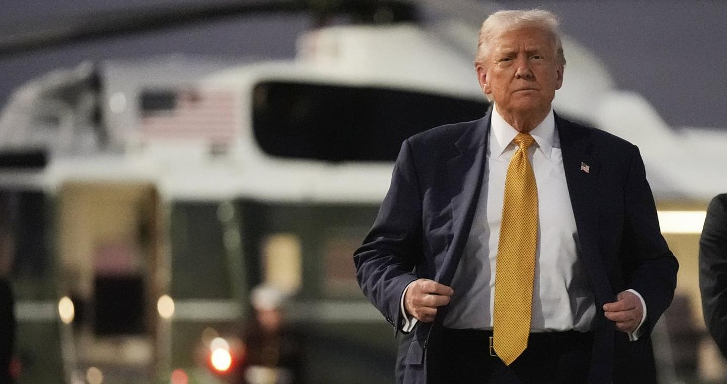 Ο Τραμπ επιμένει στις άμεσες και σκληρές κυρώσεις κατά της Ρωσίας -Θέλει τον Πούτιν στο τραπέζι των διαπραγματεύσεων