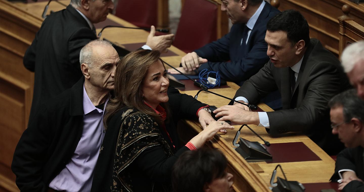 Κόντρα Μπακογιάννη – Κικίλια για την ΕΔΕ στον λιμενάρχη Χανίων