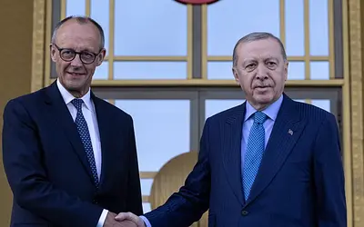 Ερντογάν vs Μερτς: Ένταση για Γάζα, παρά την προσέγγιση για Eurofighter