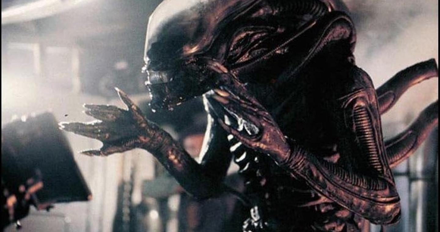 Xenomorph, 1979: Το τραγικό τέλος του φοιτητή πίσω από τη μάσκα του πιο τρομακτικού εξωγήινου των sci-fi