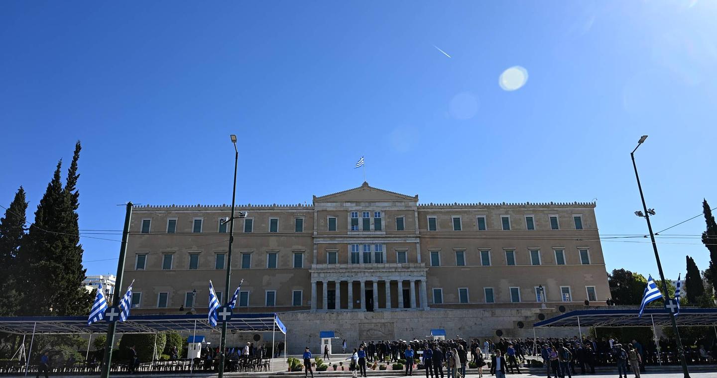 28η Οκτωβρίου: Ολοκληρώθηκε η μαθητική παρέλαση στην Αθήνα