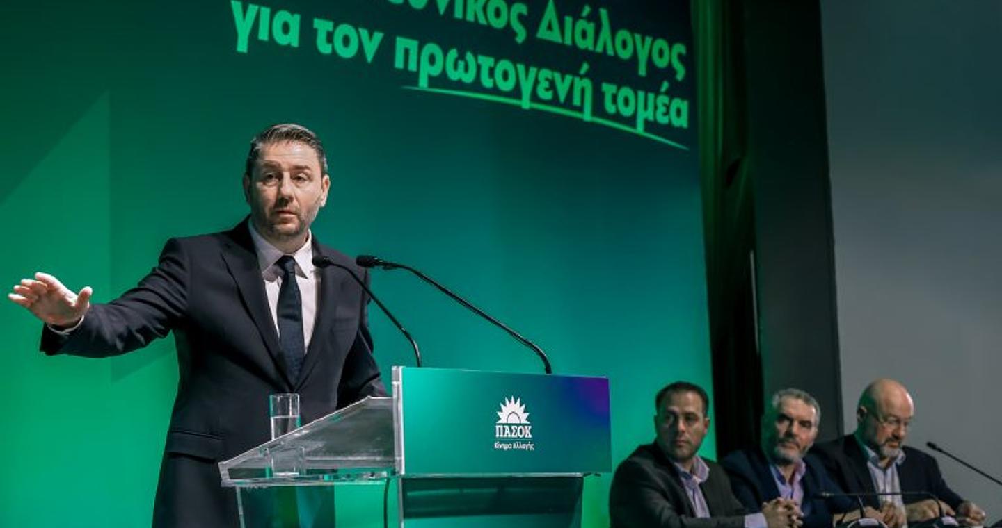 Ν. Ανδρουλάκης από Λάρισα: Η κυβέρνηση οδηγεί τους αγρότες σε μνημόνια – Ψήφος στο ΠΑΣΟΚ σημαίνει τέλος στη διαφθορά