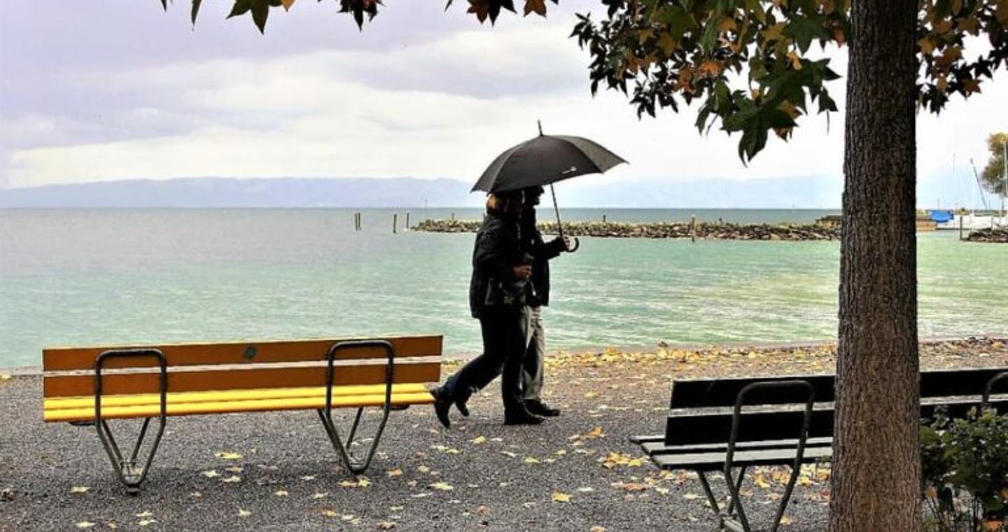 Kαιρός: Νεφώσεις με τοπικές βροχές – Μέχρι 24 βαθμούς Kελσίου η θερμοκρασία στα νότια