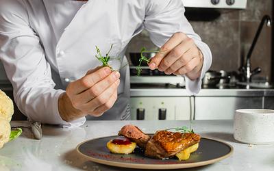 Γνωστός σεφ στη φυλακή για χρέη 2,5 εκατ. ευρώ!