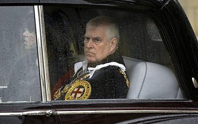 Άντριου: Κατηγορίες για «έλλειψη ηθικής» και «χρήση ιερόδουλων»