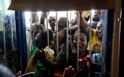 Τυφώνας Melissa: Απόγνωση στην Τζαμάικα – Καταστροφή και λεηλασίες