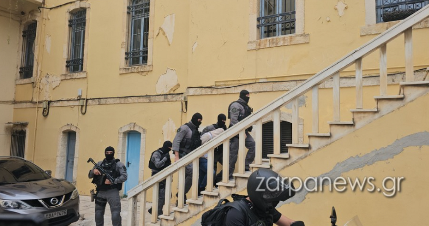 Με αλεξίσφαιρο γιλέκο στην ανακρίτρια Χανίων ο 23χρονος για το φονικό στη γιορτή καστάνου στο Έλος