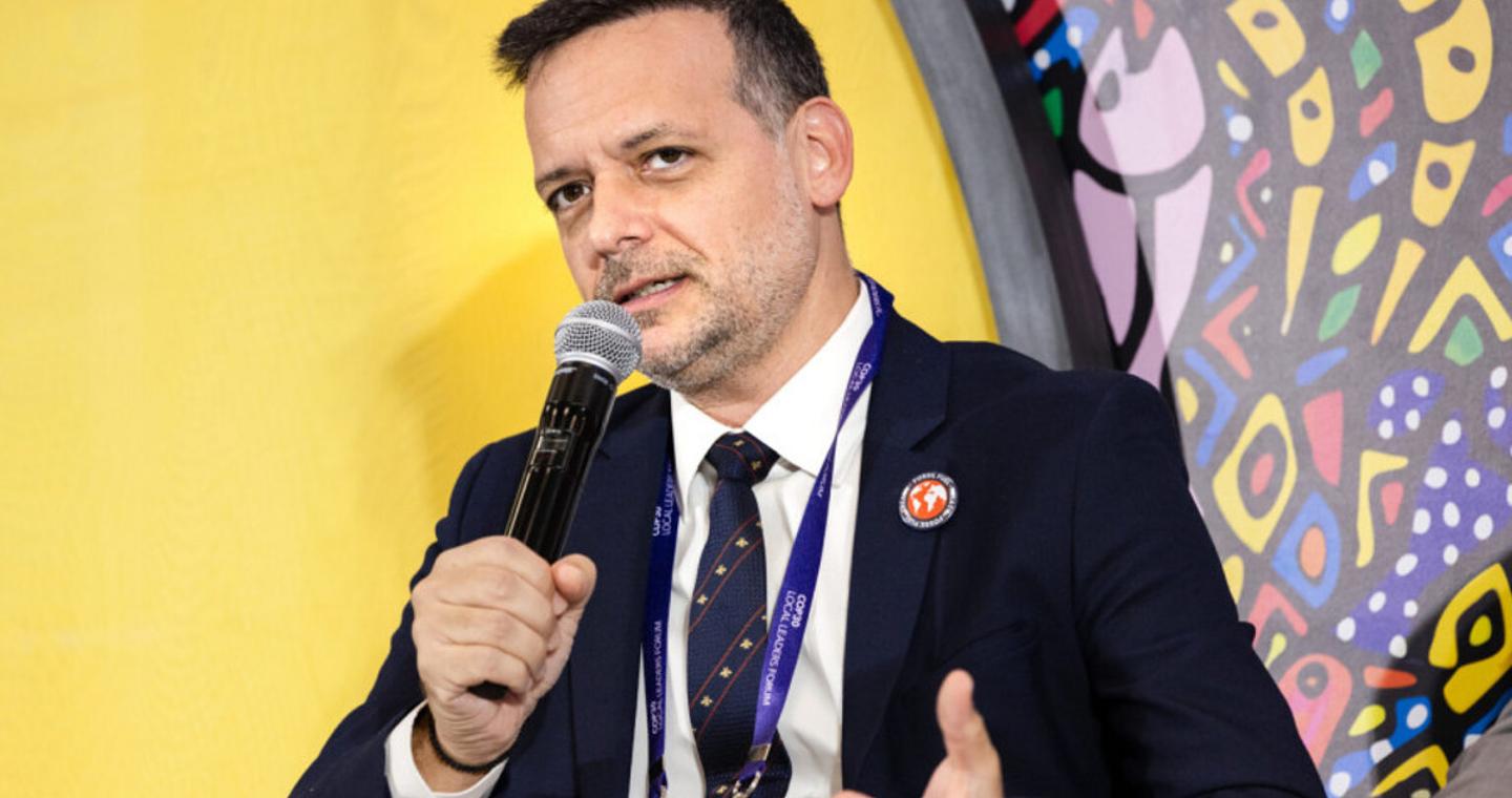 Δούκας από Bραζιλία: Η Αθήνα στην πρώτη γραμμή της μάχης κατά κλιματικής κρίσης στο C40