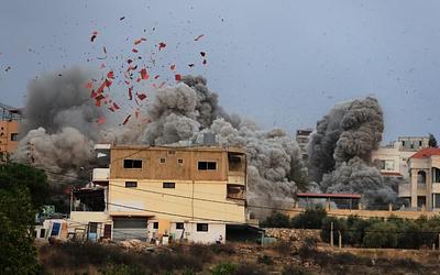 Ισραήλ: Σφοδροί βομβαρδισμοί θέσεων της Χεζμπολάχ μετά από προειδοποίηση