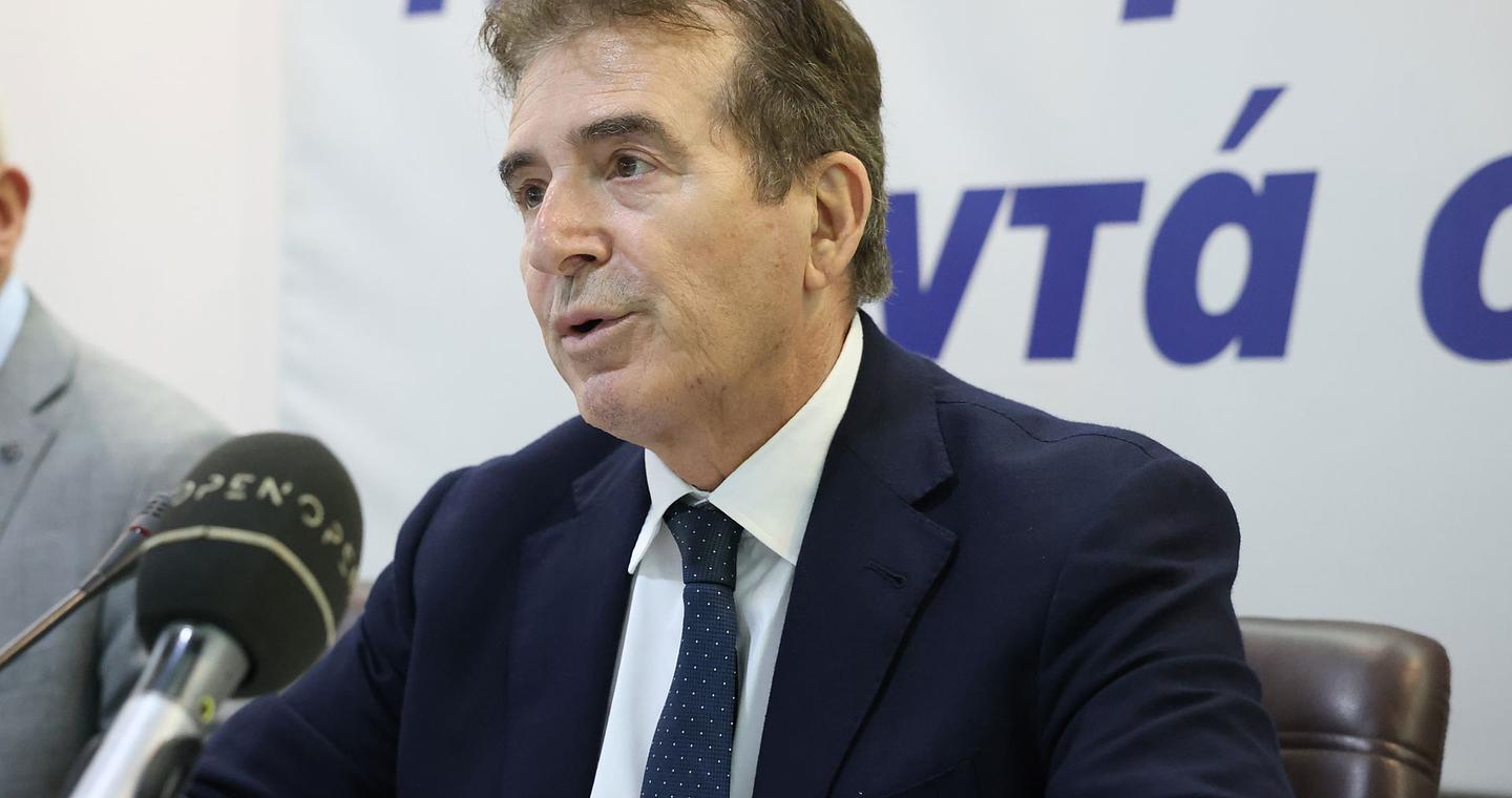 Ηράκλειο: Ανακοινώσεις Χρυσοχοΐδη για την οπλοκατοχή