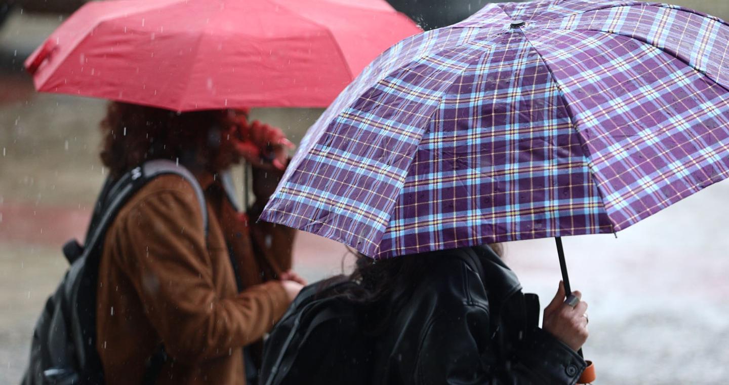 Έκτακτο δελτίο επιδείνωσης καιρού: Ισχυρές βροχές και καταιγίδες το προσεχές τριήμερο